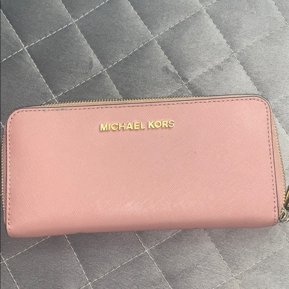 Michael Kors Dust Rose Wallet